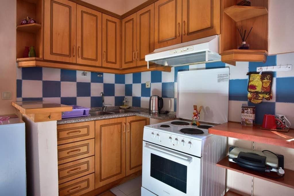 Nafsikas Apartment - Ipsos Beach Kültér fotó