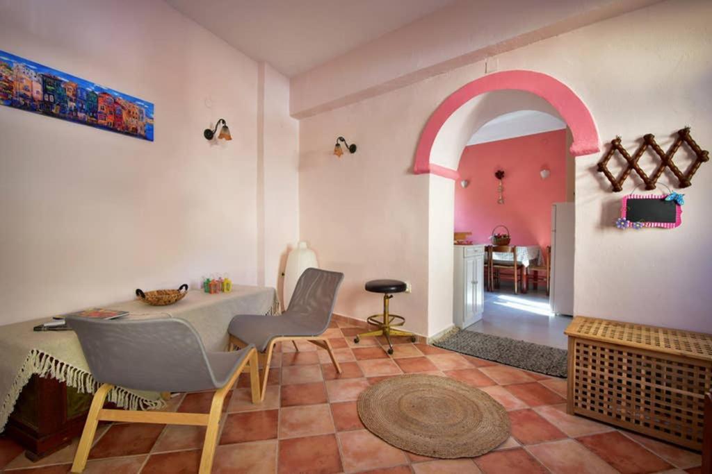 Nafsikas Apartment - Ipsos Beach Kültér fotó